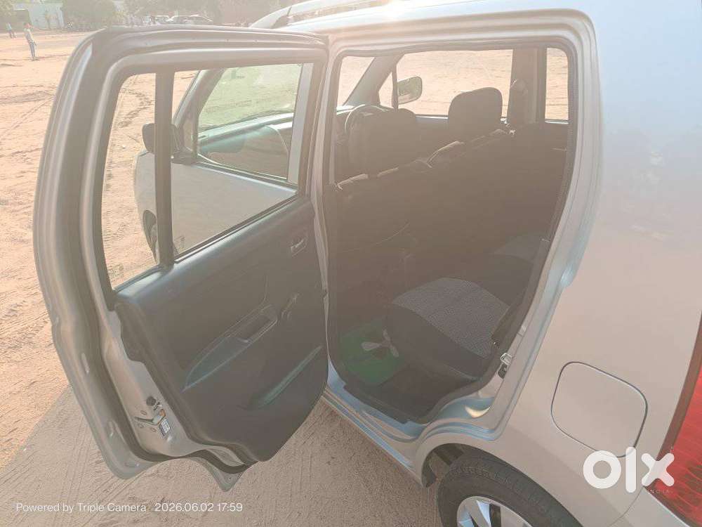 Maruti Suzuki Wagon R Lxi Optional, 2010, Cng & Hybrids