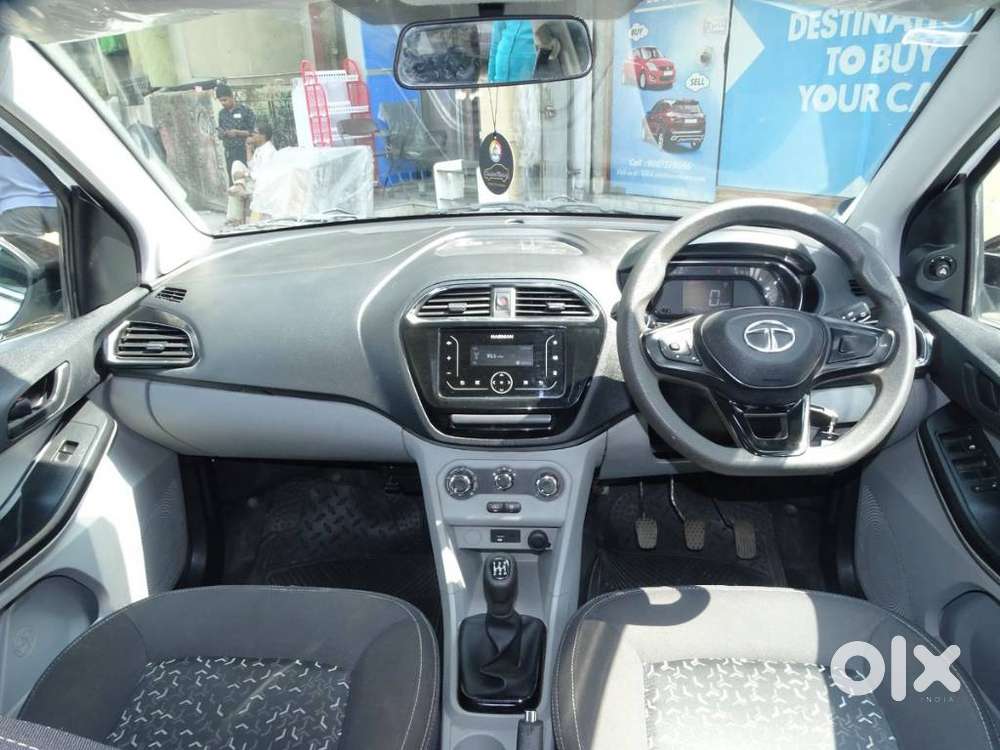 Tata Tiago 1.2 Revotron Xt (o), 2023, Petrol