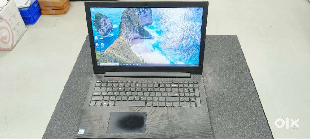 Lenovo laptop with 15 inch.