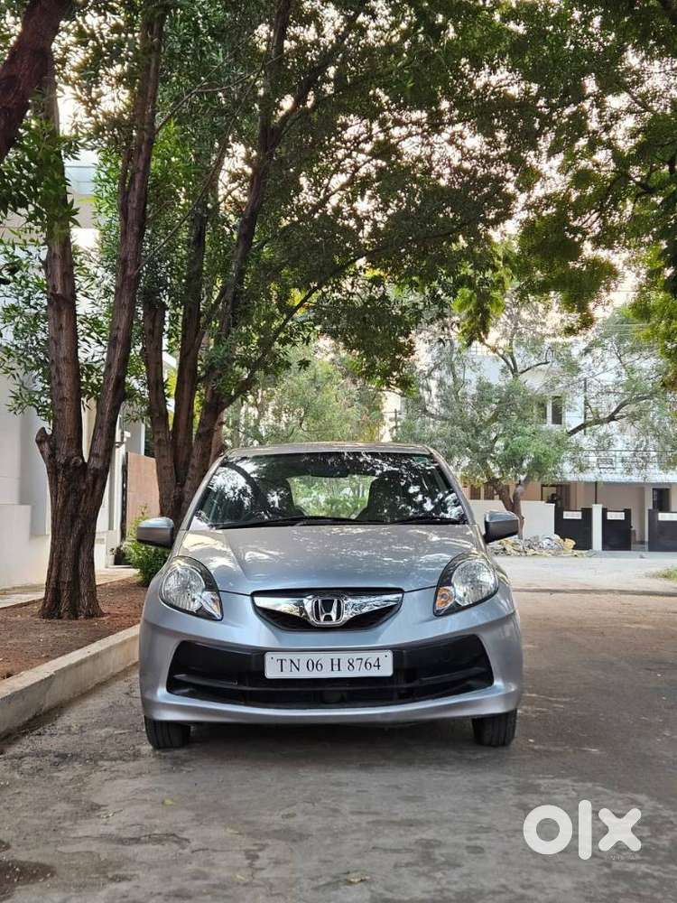 Honda Brio E Mt, 2012, Petrol