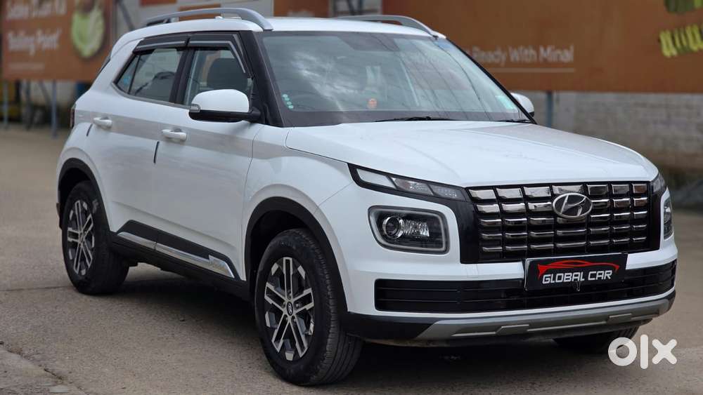 Hyundai Venue, 2022, Petrol