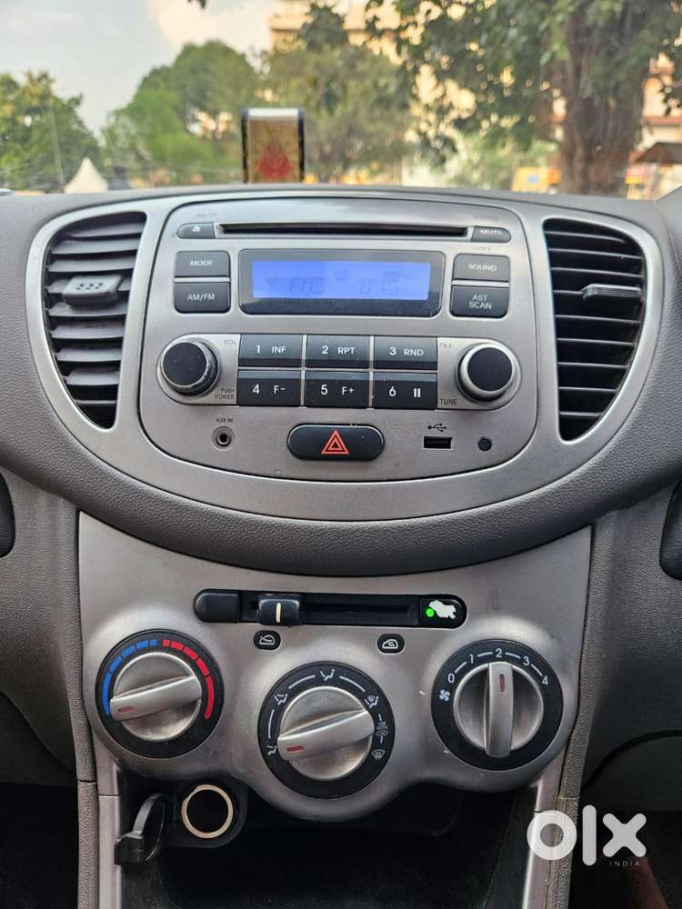 Hyundai I10 1.1 Magna(o), 2015, Petrol