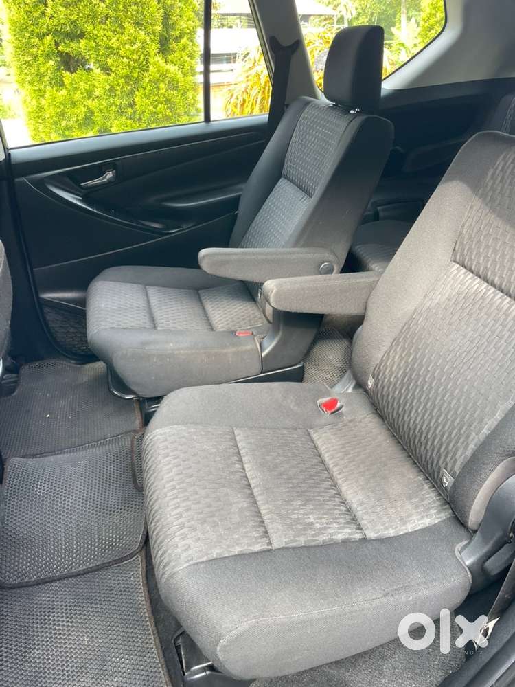 Toyota Innova Crysta 2017