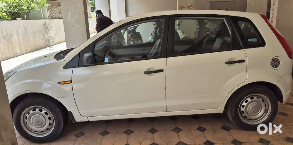 Ford Figo 2012 Petrol 88500 Km Driven