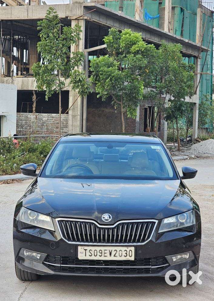 Skoda Superb Elegance Tdi 2.0 At, 2017, Diesel