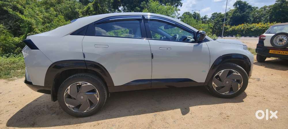 Tata Curvv Ev Empowered Plus A 55, 2025, Electric