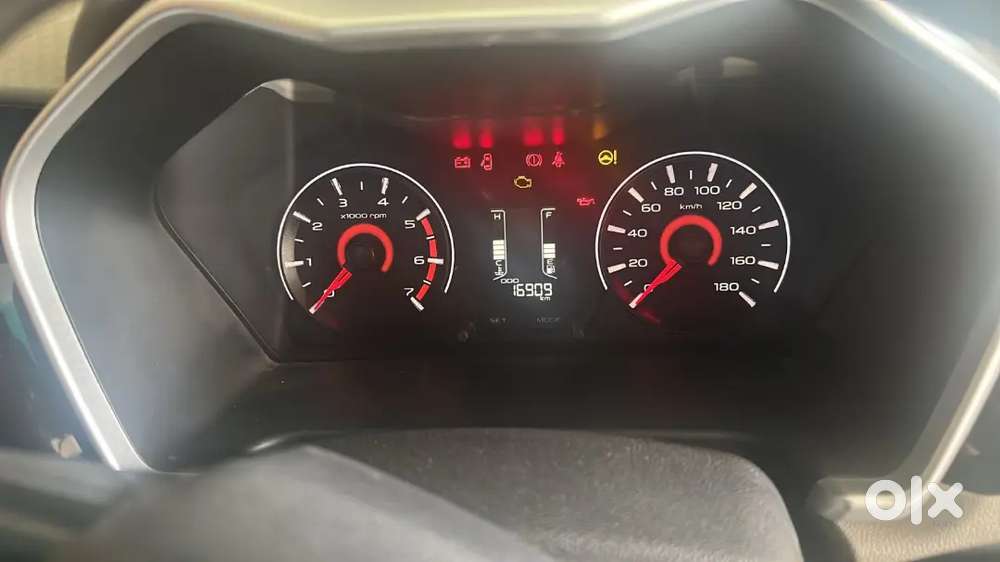 Mahindra Kuv100 Nxt 2016 Diesel 16909 Km Driven
