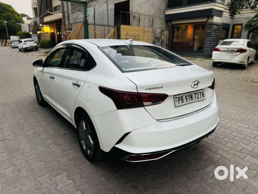 Hyundai Verna 1.5 Sx Vtvt Ivt, 2021, Petrol