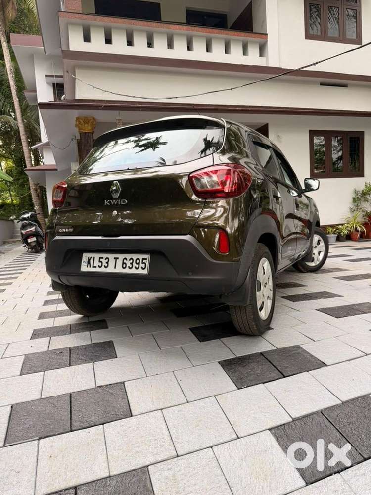 Single-owner Renault Kwid Rxt (2022)