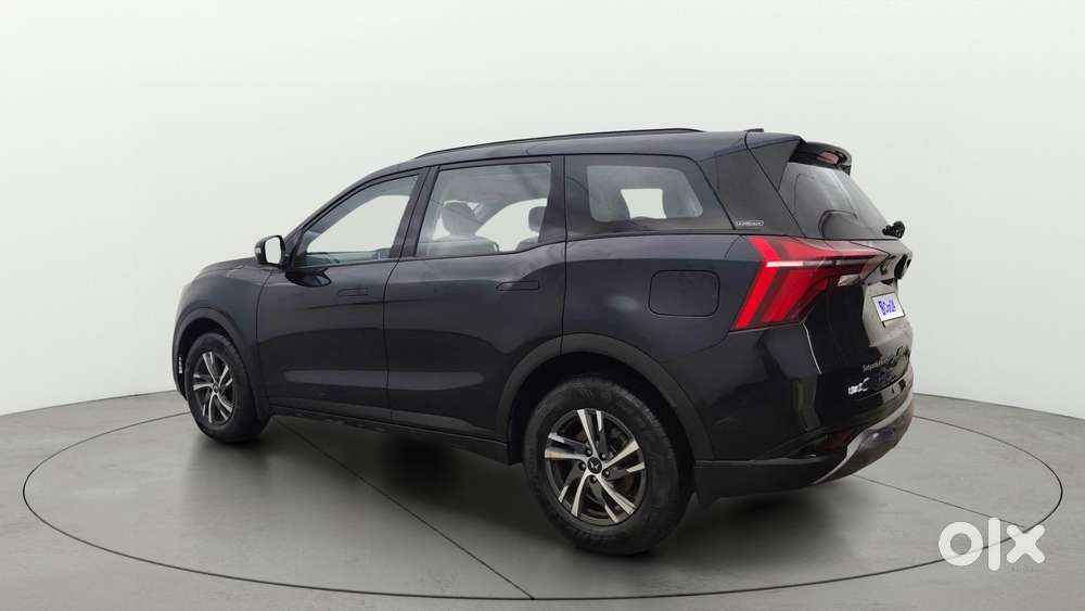 Mahindra Xuv700 2.0 Ax 7 Petrol At Str, 2024, Petrol