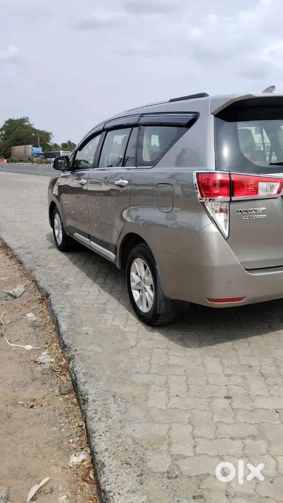 Toyota Innova Crysta 2.4 V  2020 Model