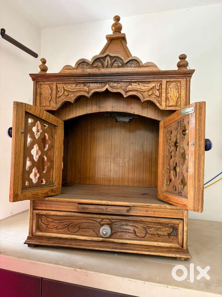 It is a temple made of wooden