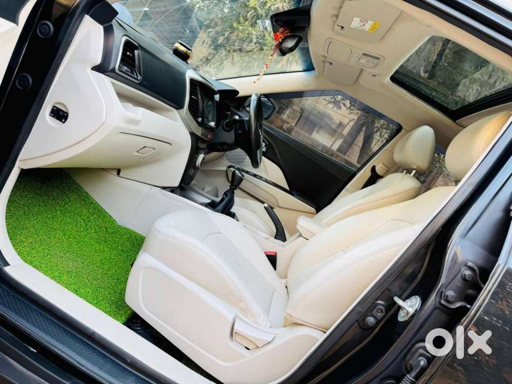 Mahindra Xuv300 W8 Option Diesel, 2021, Diesel