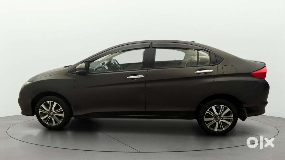 Honda City I-vtec V, 2018, Petrol