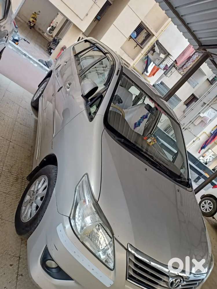 Toyota Innova Diesel 2013 132325 Km