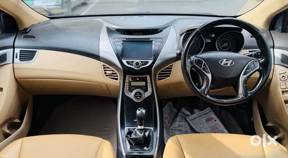 Hyundai Elantra 1.8 Sx Mt, 2014, Petrol
