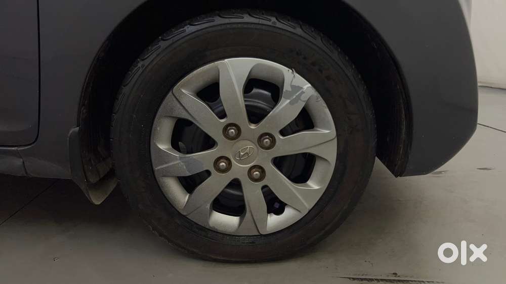 Hyundai Eon 0.8 Magna Plus Airbag, 2017, Petrol