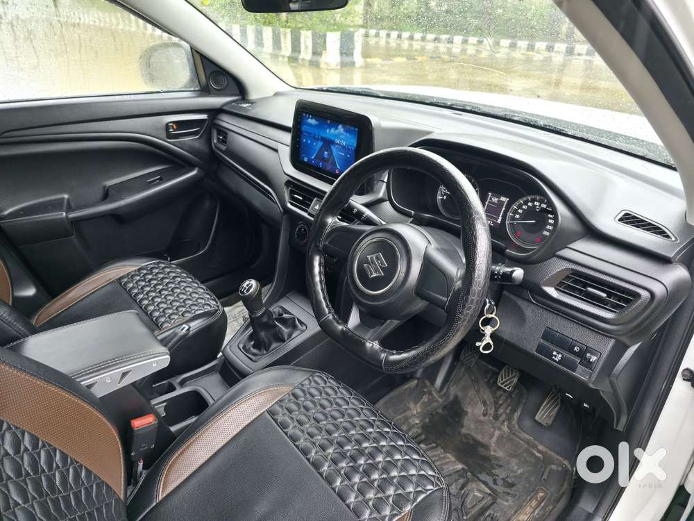 Maruti Suzuki Brezza 1.5 Lxi Cng, 2024, Cng & Hybrids