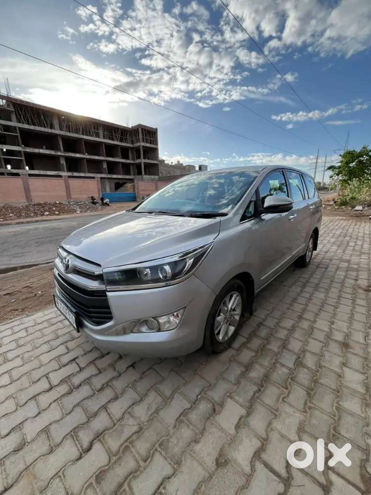 Toyota Innova Crysta 2018