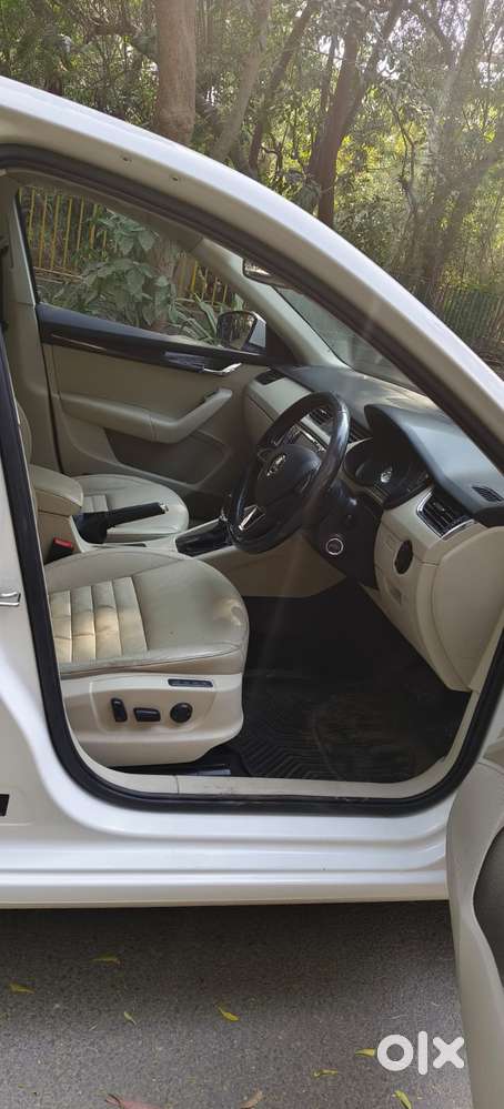 Skoda Octavia 2.0 Tdi At Style Plus, 2017, Diesel