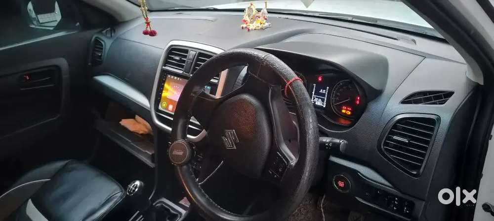 Maruti Suzuki Brezza Petrol Well Maintained
