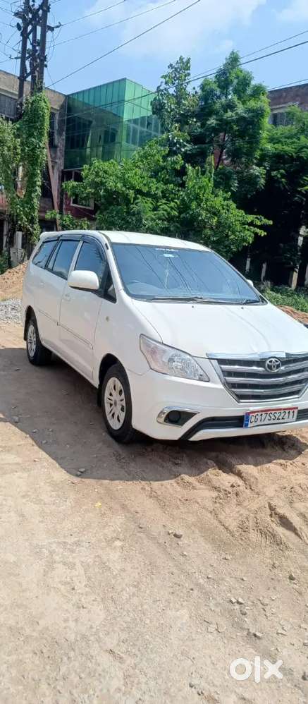 Toyota Innova 2.5 Diesel Manual 2011