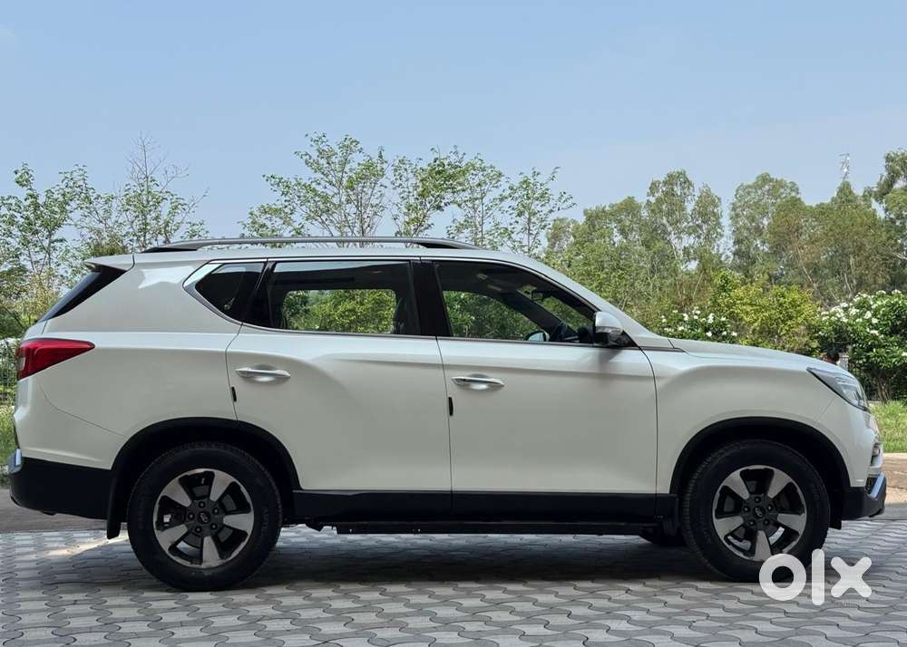 Mahindra Alturas G4 4x4 At, 2019, Diesel