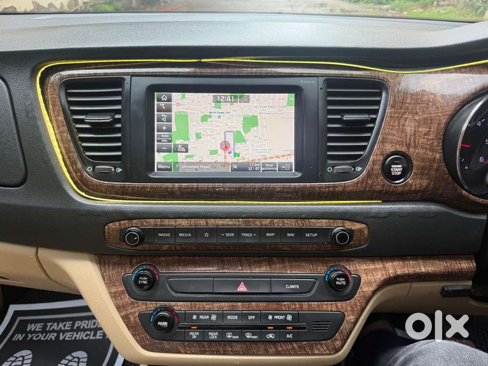 Kia Carnival Limousine, 2022, Diesel