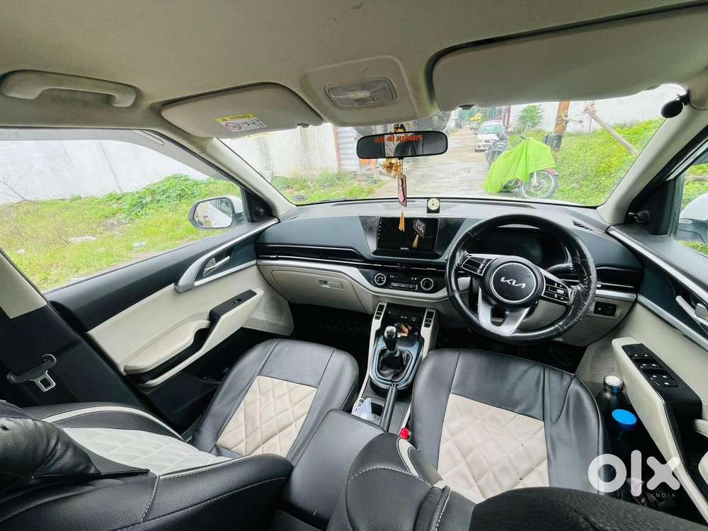 Kia Carens D1.5 6mt Premium 07, 2023, Diesel