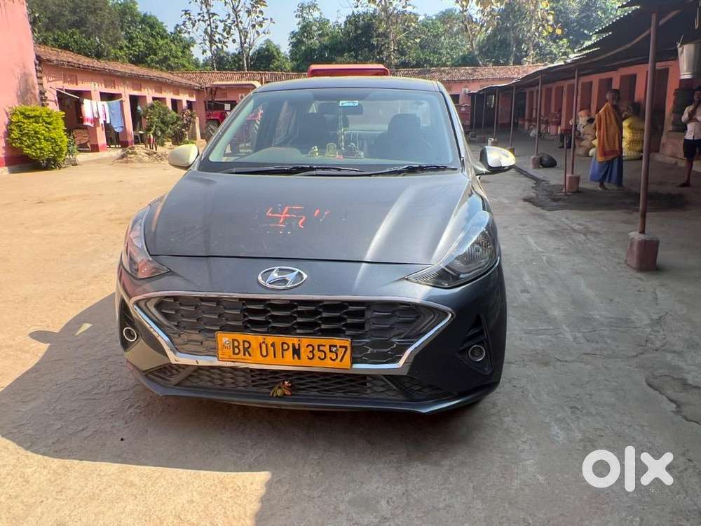 Hyundai Aura 2022 Cng & Hybrids Well Maintained