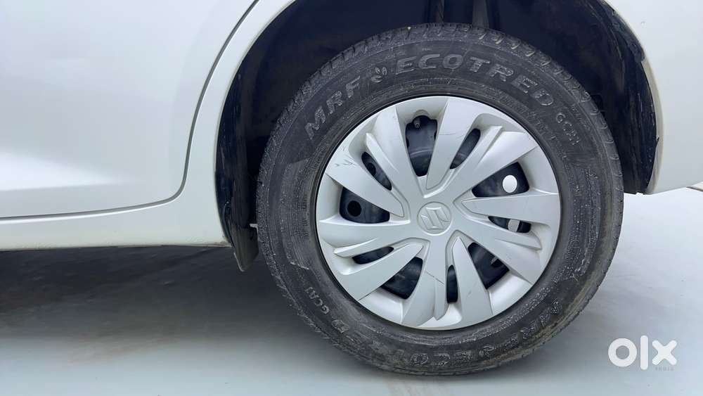 Maruti Suzuki Swift Vxi Optional, 2024, Petrol