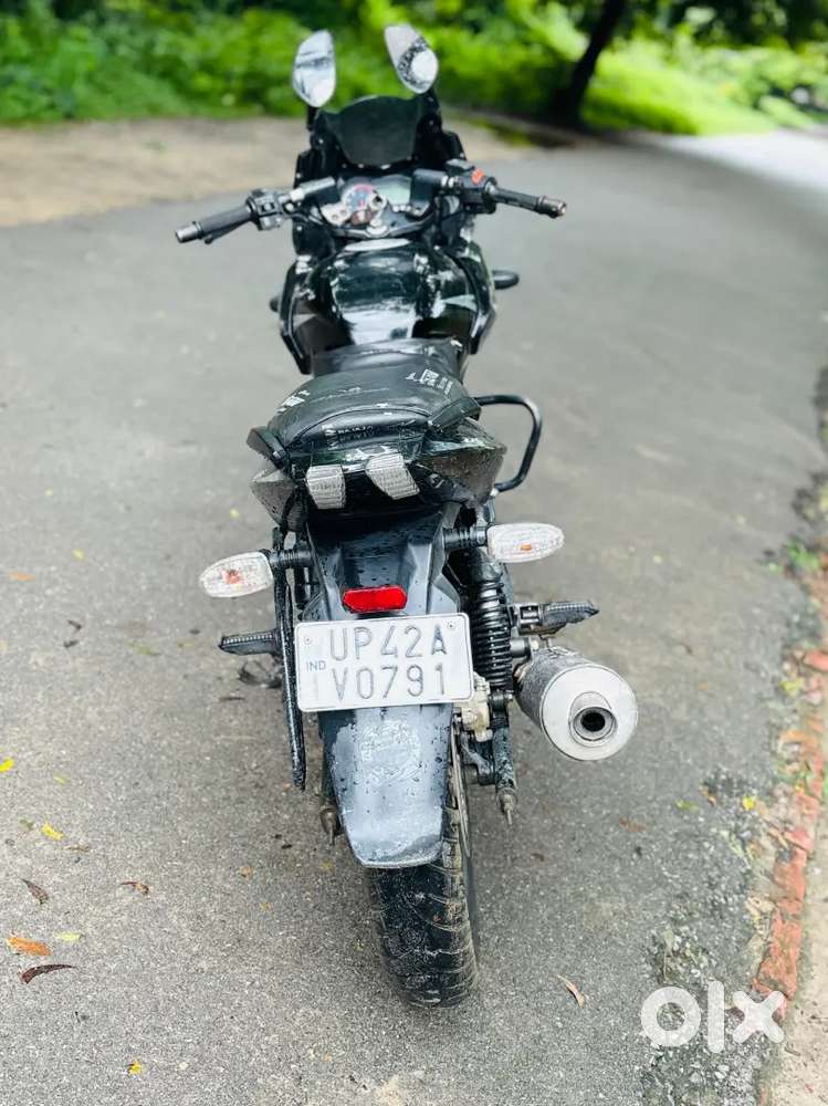 Bajaj pulser Motorcycles 1823639512