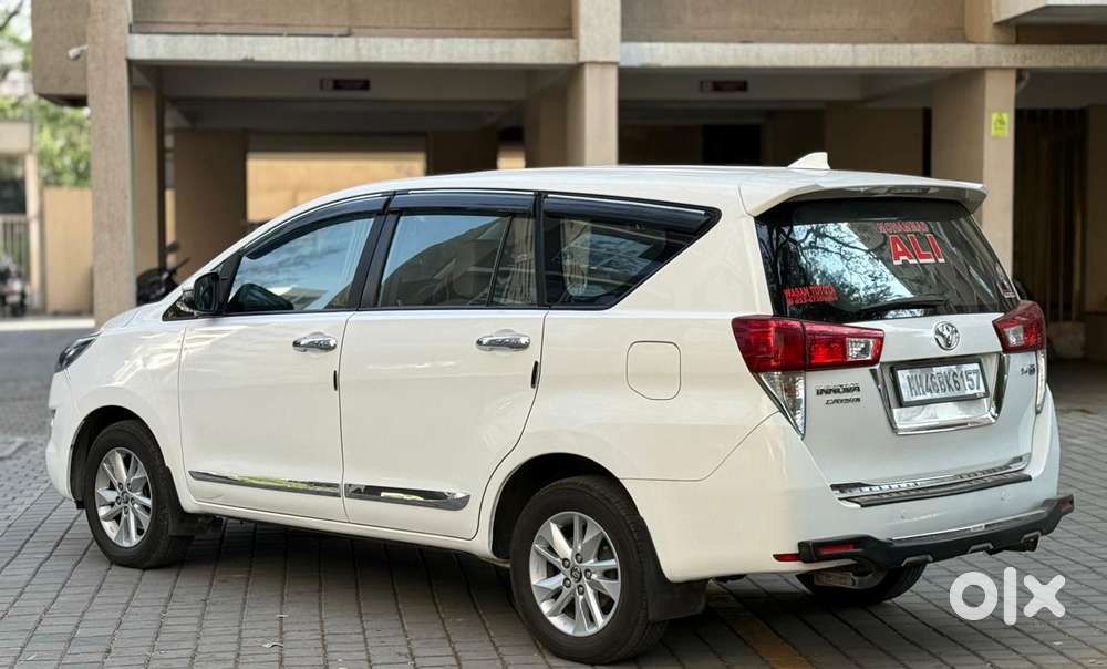 Toyota Innova Crysta 2.4 G Mt 8s, 2019, Diesel