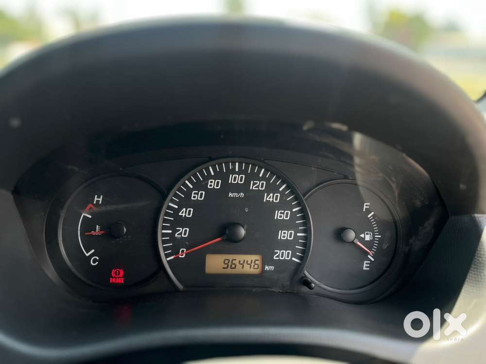 Maruti Suzuki Swift, 2010, Petrol