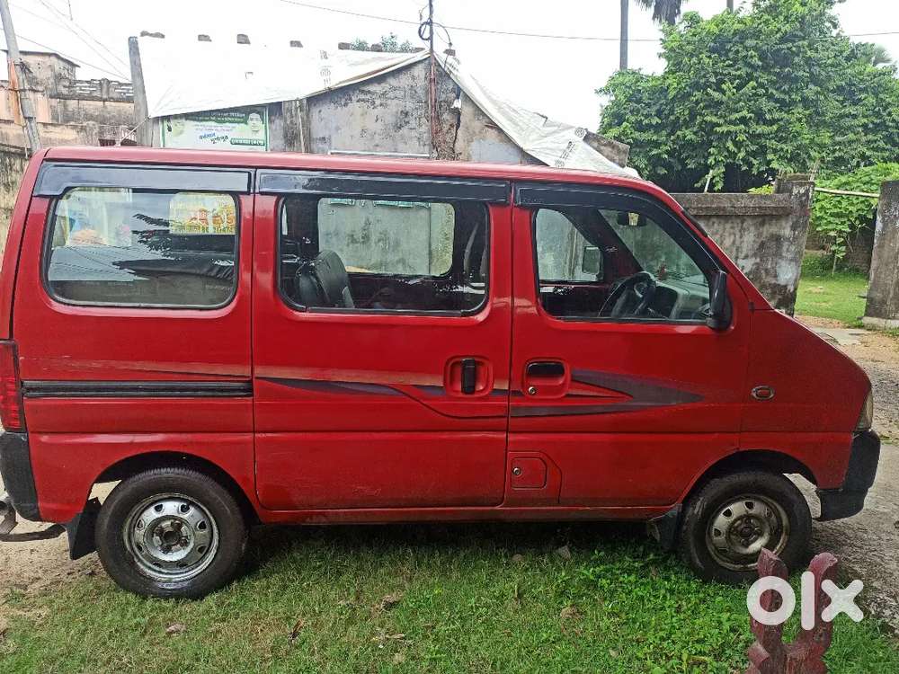 Maruti Suzuki Eeco 2011