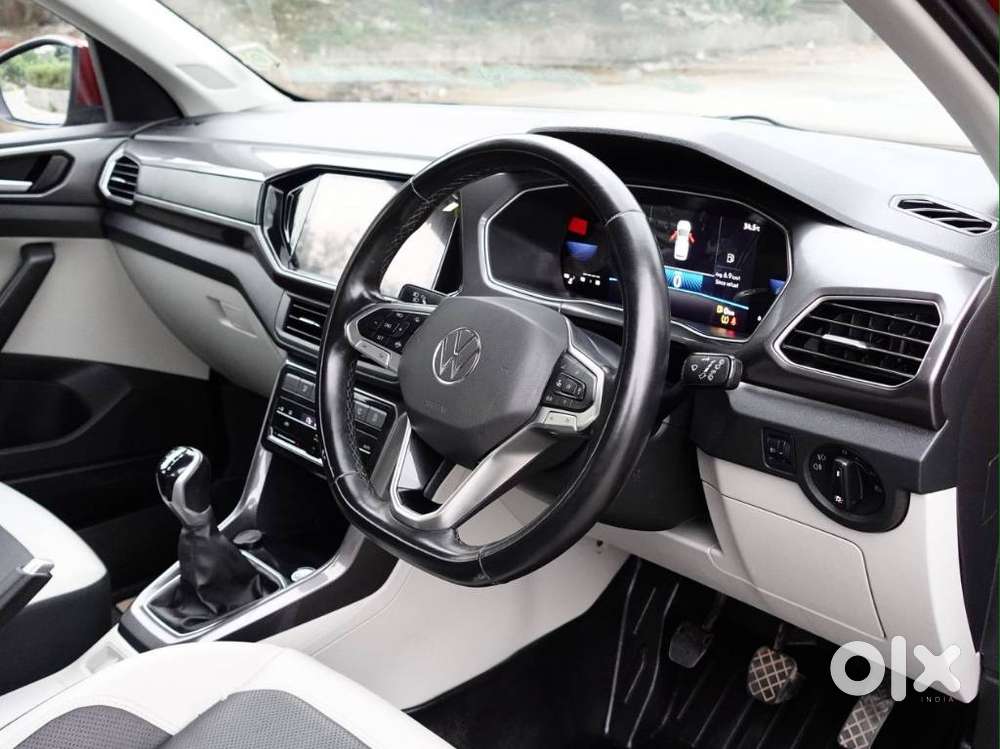 Volkswagen Taigun 1.0 Tsi Topline, 2023, Petrol