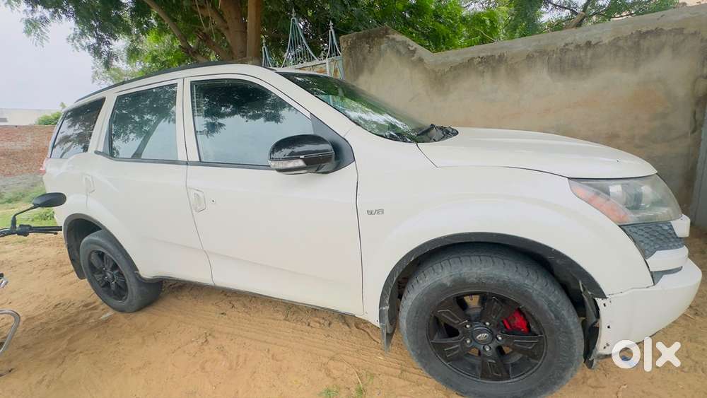 Mahindra Xuv500 Diesel 2013 Year