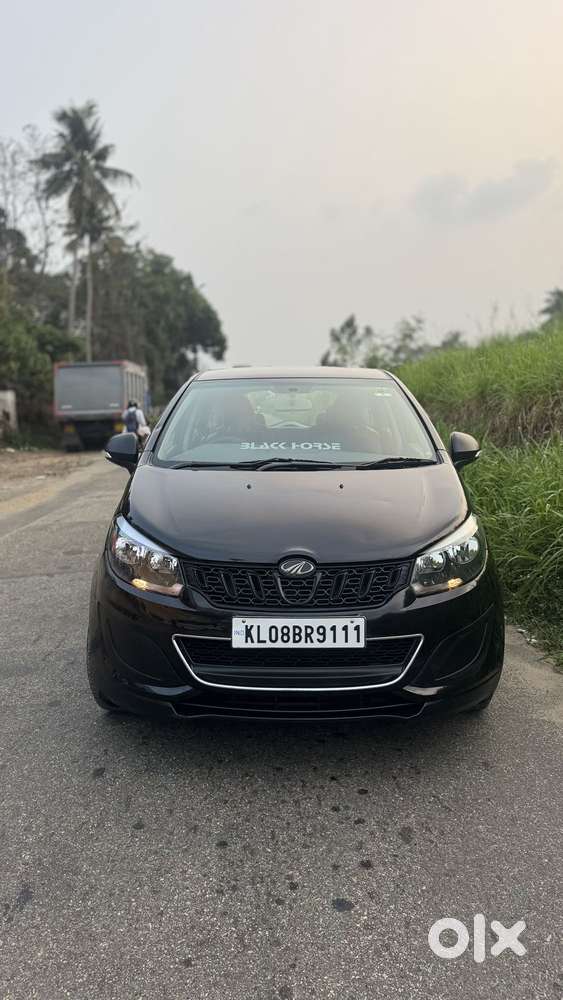 Mahindra Marazzo M2, 2018, Diesel
