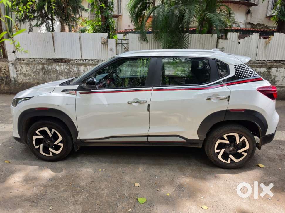 Nissan Magnite Xv Turbo Cvt Red Edition, 2022, Petrol