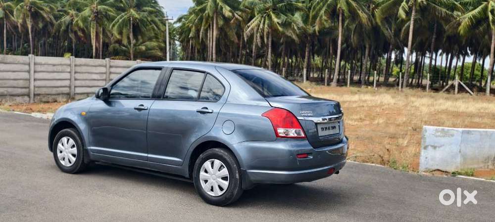 Maruti Suzuki Swift Dzire Vxi, 2009, Petrol