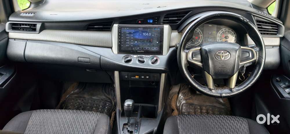 Toyota Innova Crysta G 8 Str, 2016, Diesel