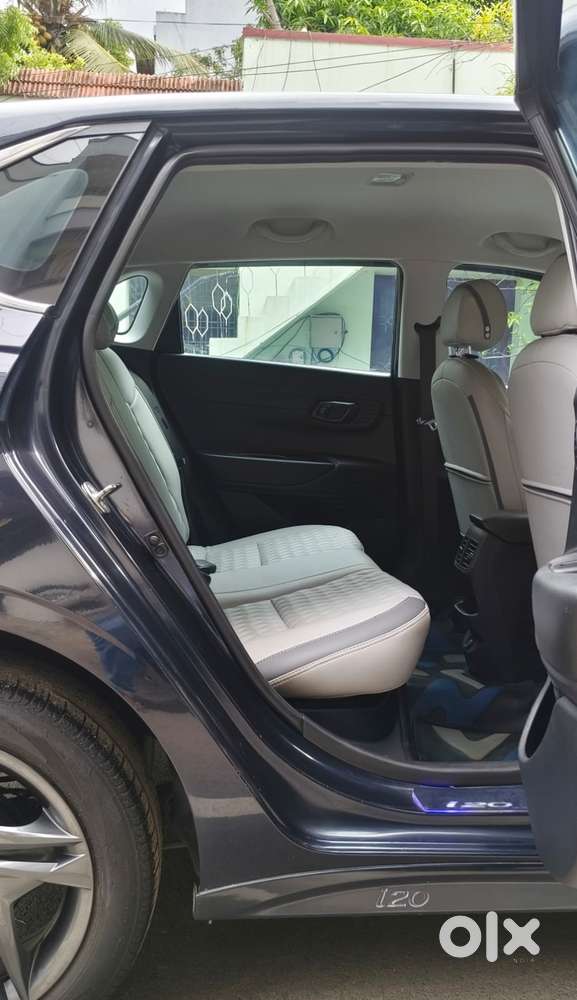 Hyundai I20 Sportz 1.2 Ivt, 2023, Petrol