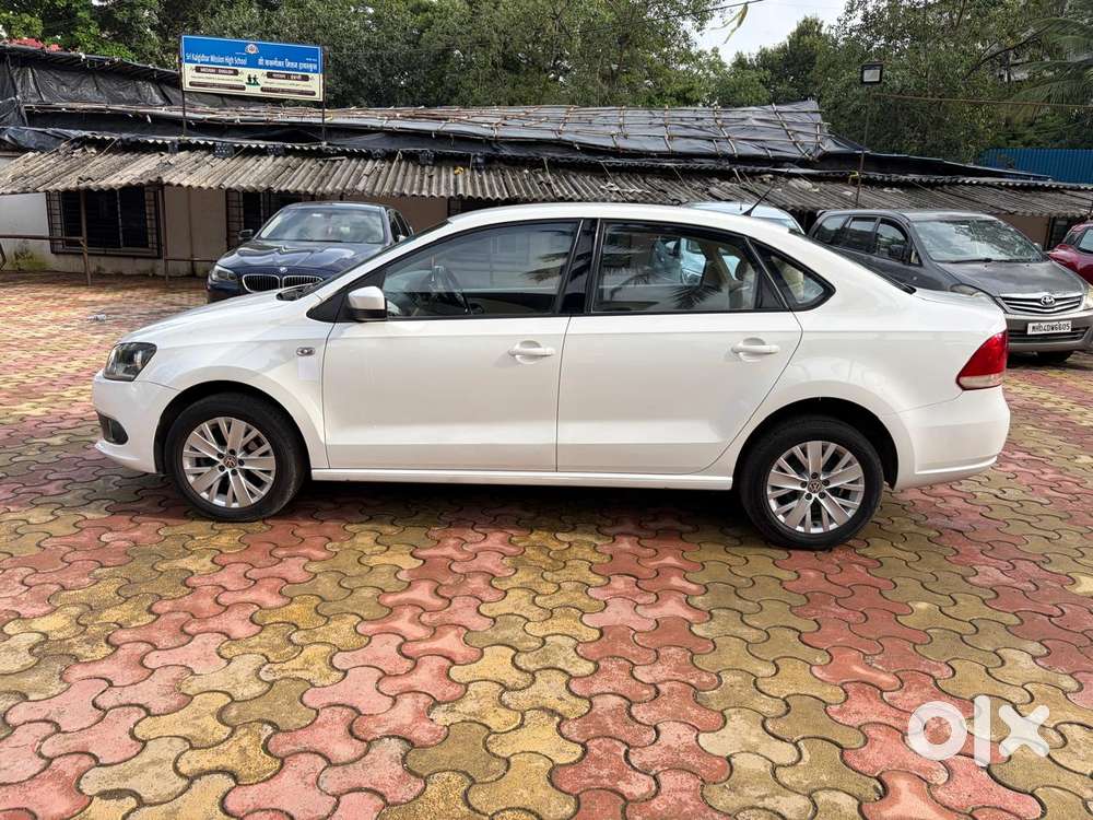 Volkswagen Vento Petrol Highline, 2015, Petrol