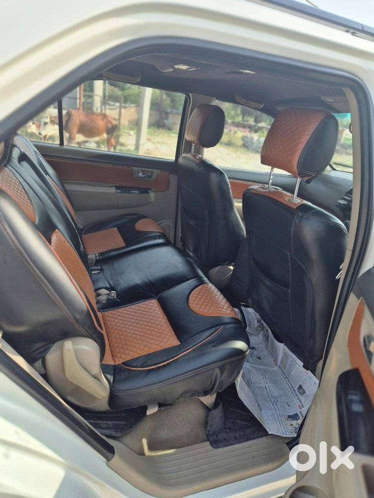 Toyota Fortuner 4x2 Manual, 2013, Diesel