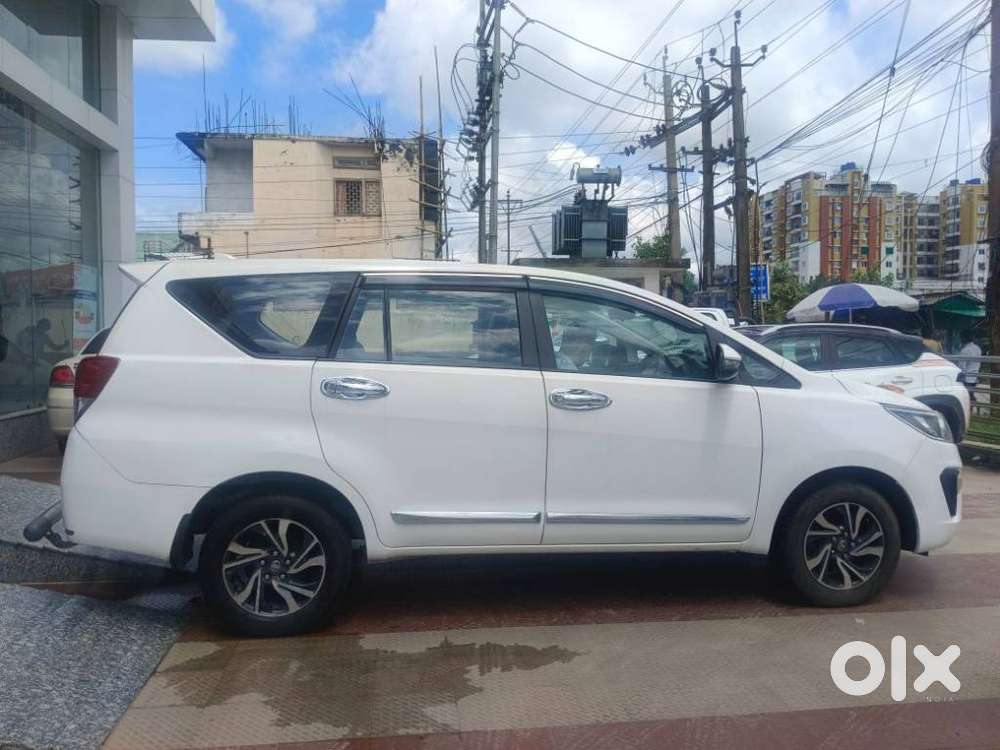 Toyota Innova Crysta 2.4 G Mt, 2021, Diesel