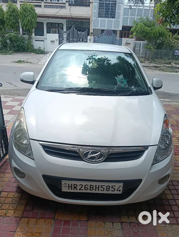 Hyundai I20 Asta 2011 Petrol