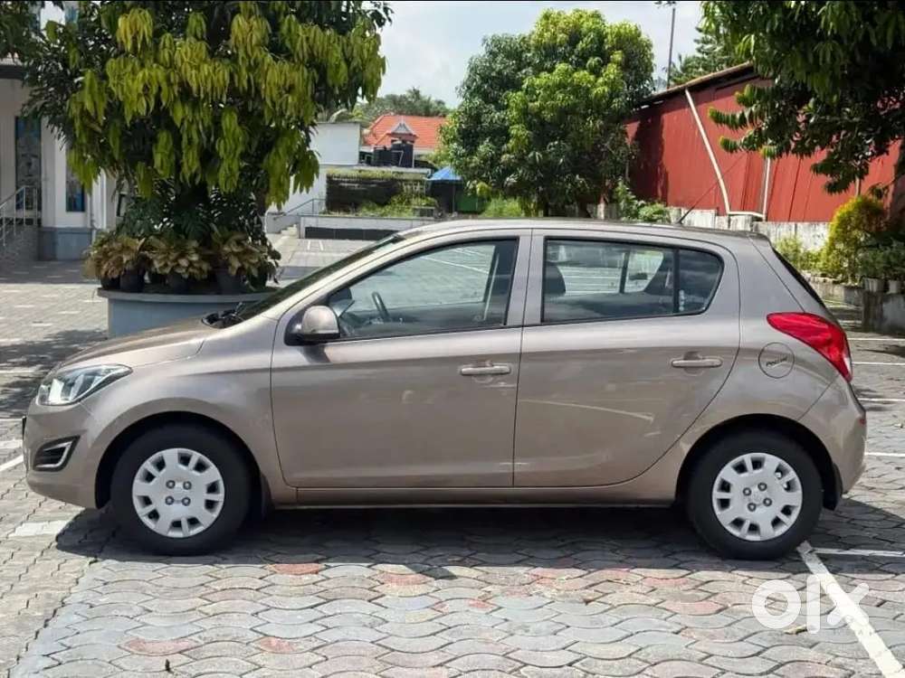Hyundai I20 2012 Petrol Well Maintained