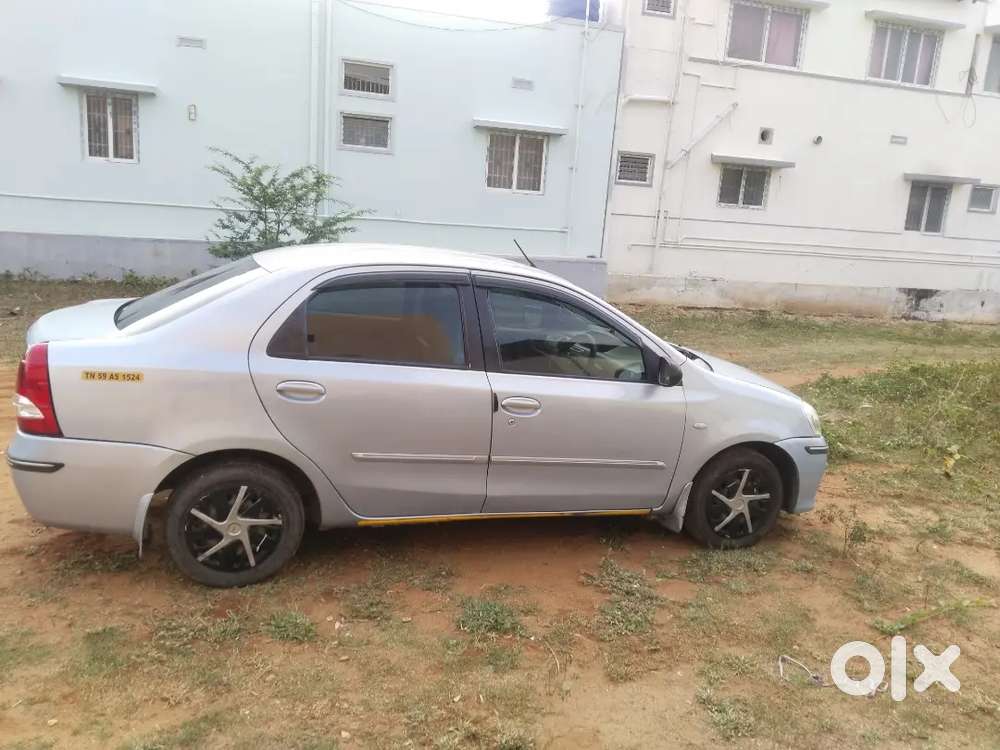 Toyota Etios 2011 Petrol