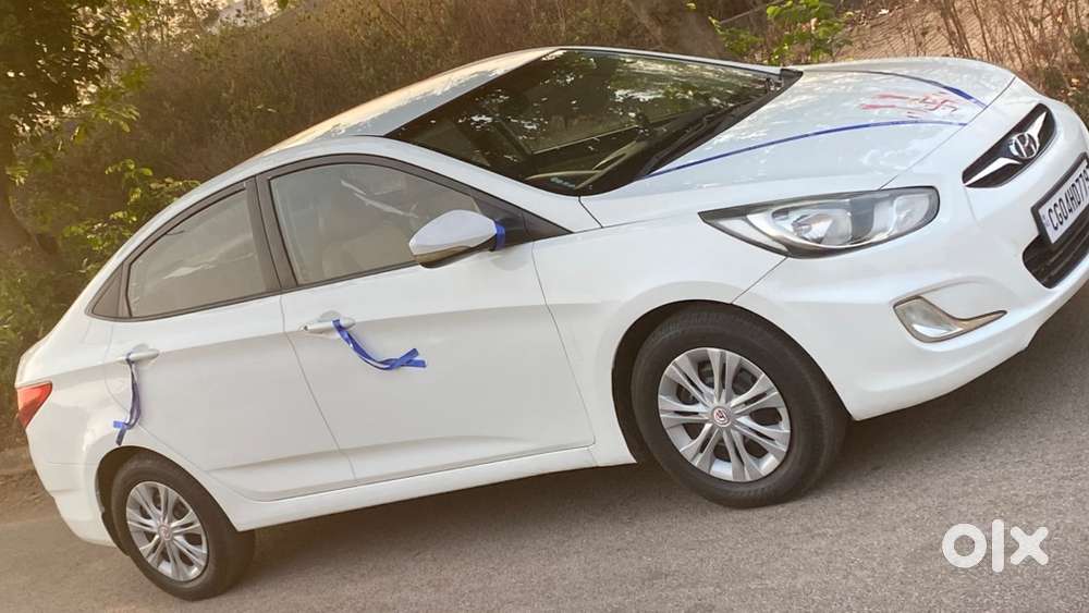 Hyundai Verna Petrol Manual 2013