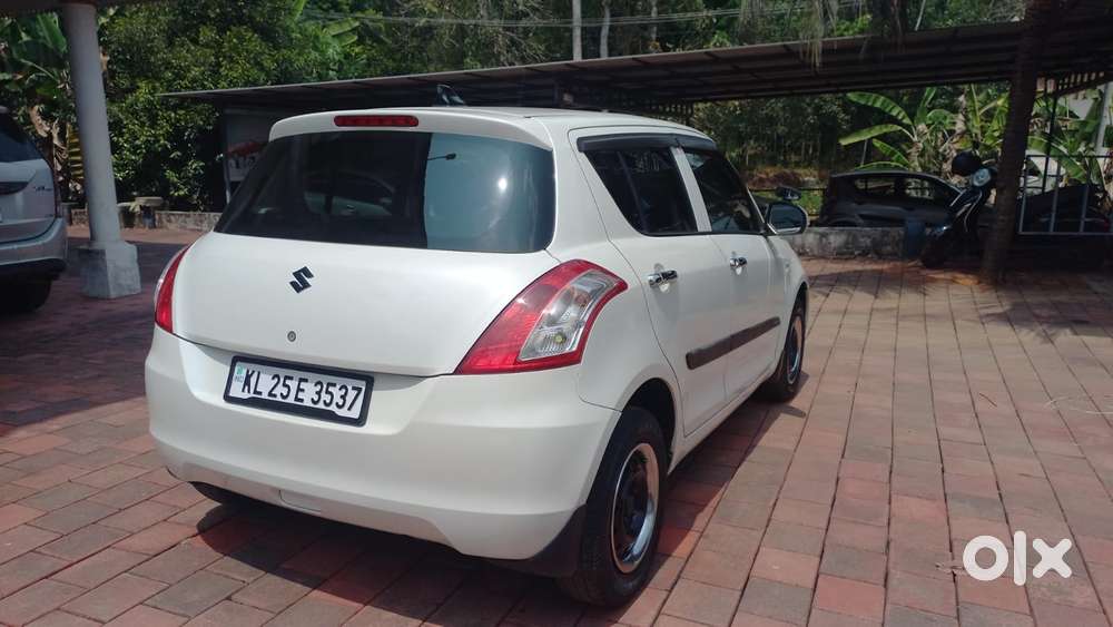 Maruti Suzuki Swift 1.2 Abs, 2013, Petrol